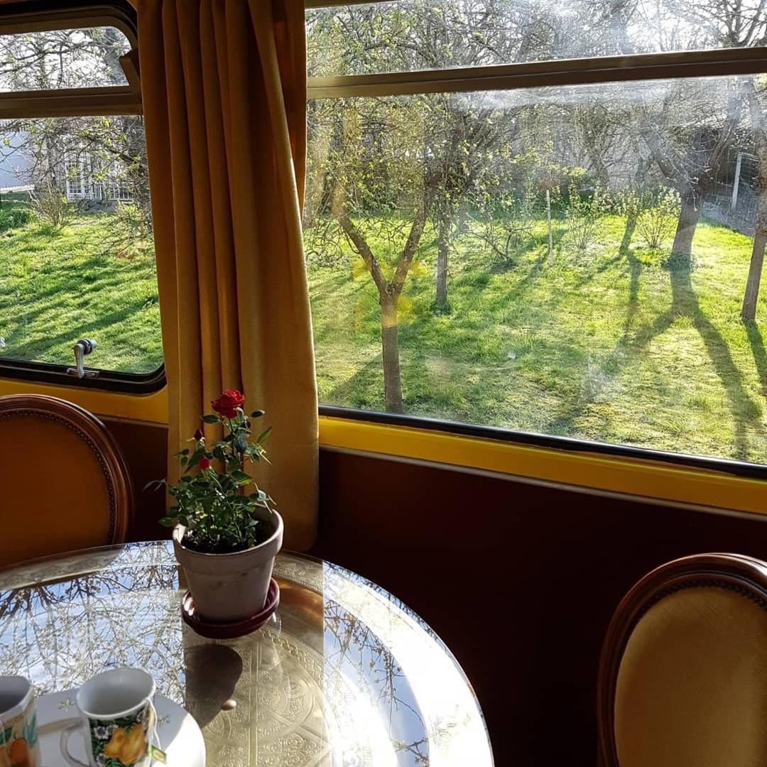 Les Insolites Du Grand Logis Marchais  Bilik gambar