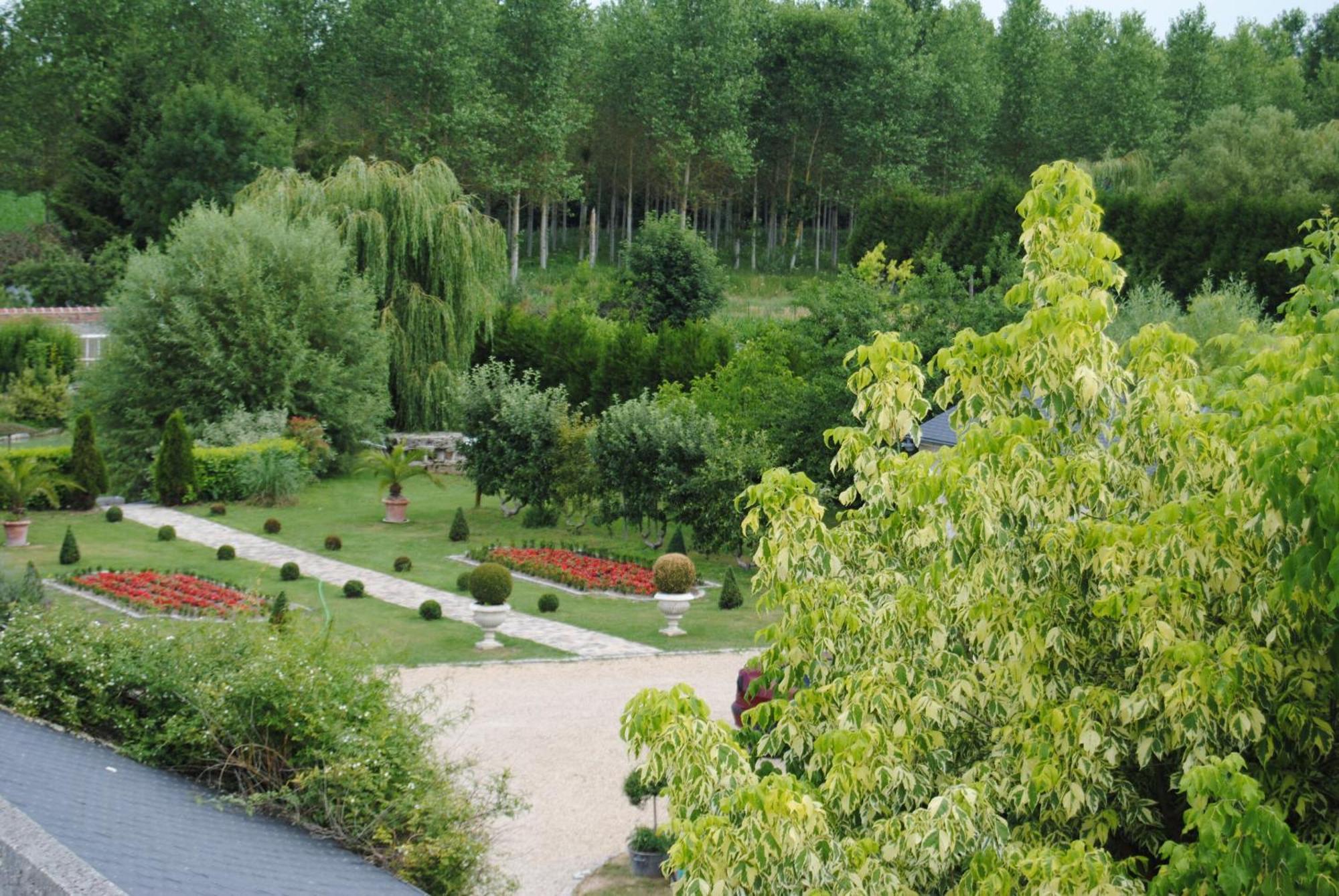 Les Insolites Du Grand Logis Marchais  Luaran gambar