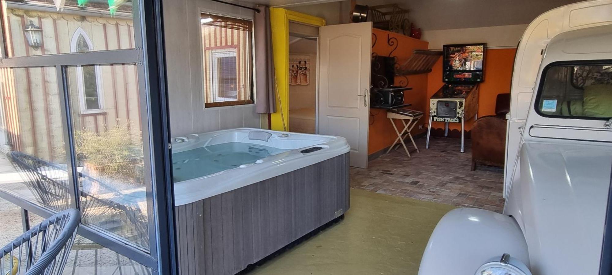Les Insolites Du Grand Logis Marchais  Bilik gambar